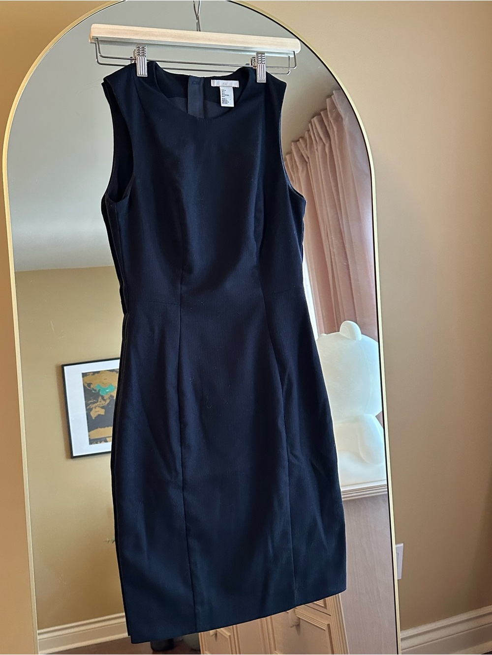 H&M Black Sleeveless Midi Sheath Dress